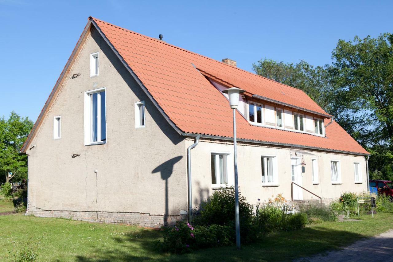 Fewo M&M Mirow Exterior photo